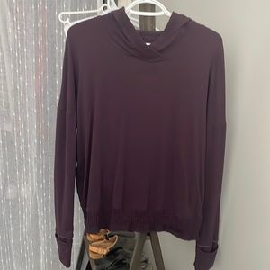 Lululemon top. Size 10.